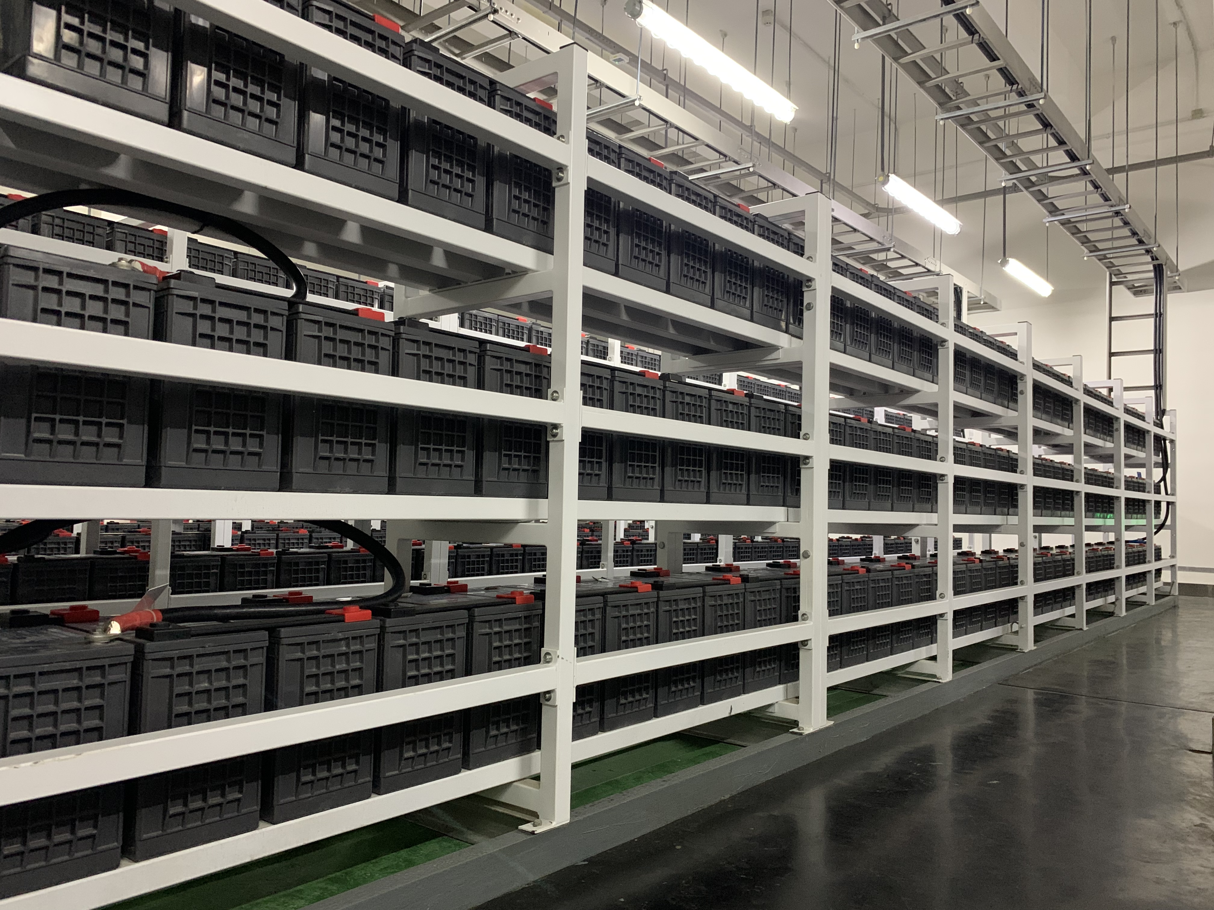 如何挑选适合挖矿的GPU，有哪些关键参数需要考虑？