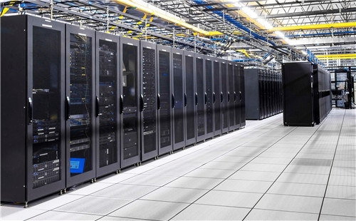 【2025最新】RTX 4090八卡服务器租用：AI训练/深度学习首选方案