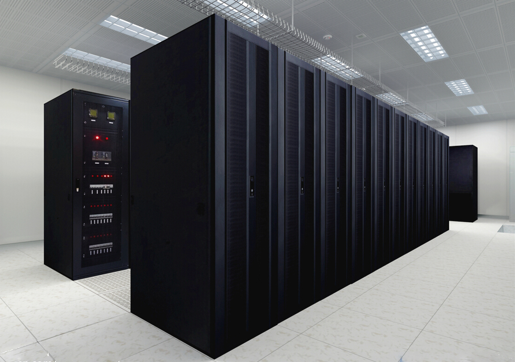 成都服务器托管一年费用解析：2025年最新价格指南